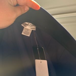 Plus size nikki stretch capri NAVY - size 30 never worn NWT